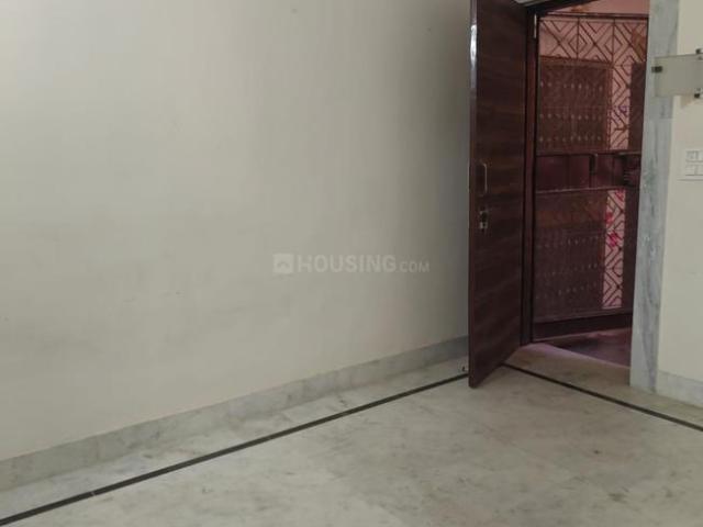 1.5 BHK Apartment in Paschim Vihar for rent New Delhi. The reference number is 19682936