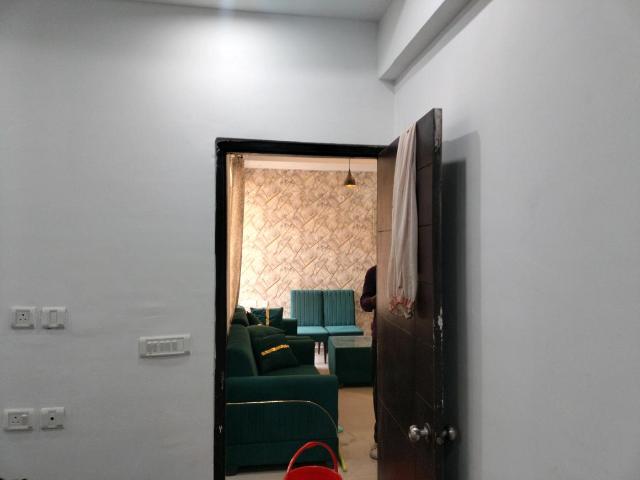 1.5 BHK Apartment in Siddharth Vihar for rent Ghaziabad. The reference number is 19030617