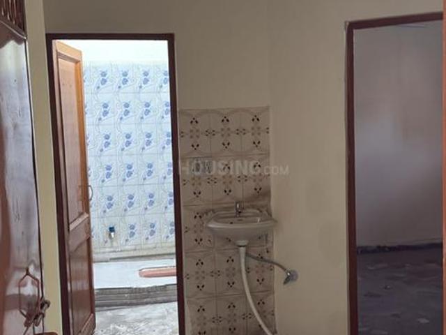 1.5 BHK Independent Builder Floor in Adarsh Nagar for rent New Delhi. The reference number is 20234832