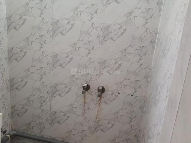 1.5 BHK Independent Builder Floor in Geeta Colony for rent New Delhi. The reference number is 20379554