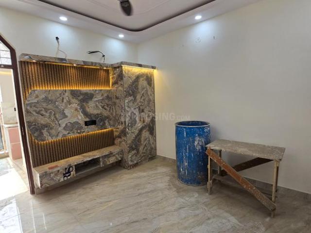 1.5 BHK Independent Builder Floor in Laxmi Nagar for resale New Delhi. The reference number is 20663834