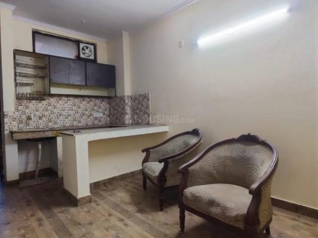 1.5 BHK Independent Builder Floor in Mayur Vihar Phase 1 for rent New Delhi. The reference number is 20235585