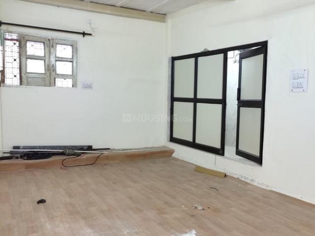 1.5 BHK Independent Builder Floor in Paharganj for rent New Delhi. The reference number is 16028122