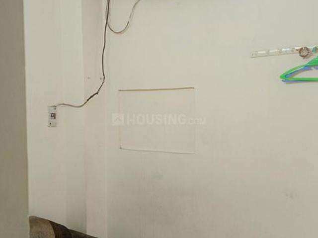 1.5 BHK Independent Builder Floor in Paschim Vihar for rent New Delhi. The reference number is 20427979