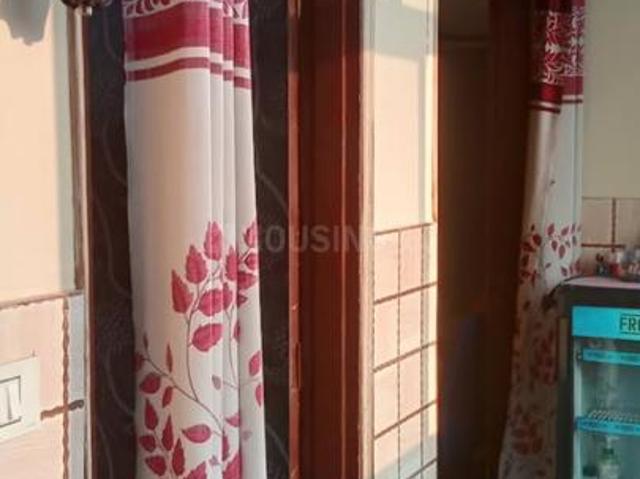 1.5 BHK Independent House in Dakshinpuri for rent New Delhi. The reference number is 18280509