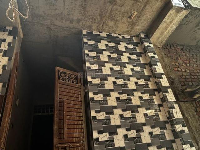 1.5 BHK Independent House in Razapur Khurd for resale New Delhi. The reference number is 20023551