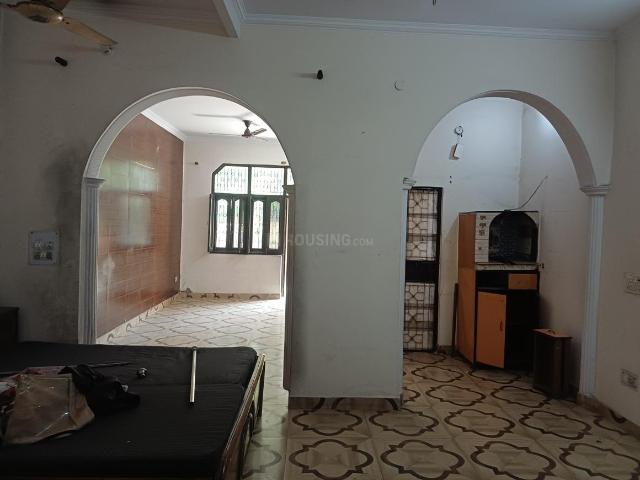 1.5 BHK Independent House in Sector 12 for rent Noida. The reference number is 19667942