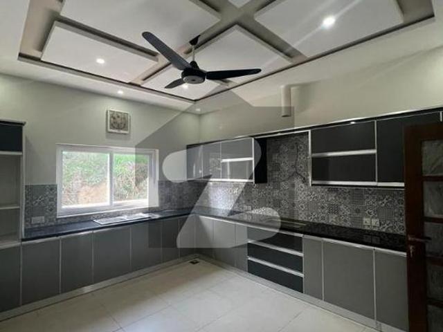 1.5 Kanal Corner House with Lawn Triple Unit DHA Defence Phase 2