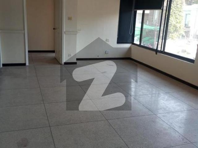 1.5 Kanal House For Sale In Gulberg Lahore Gulberg