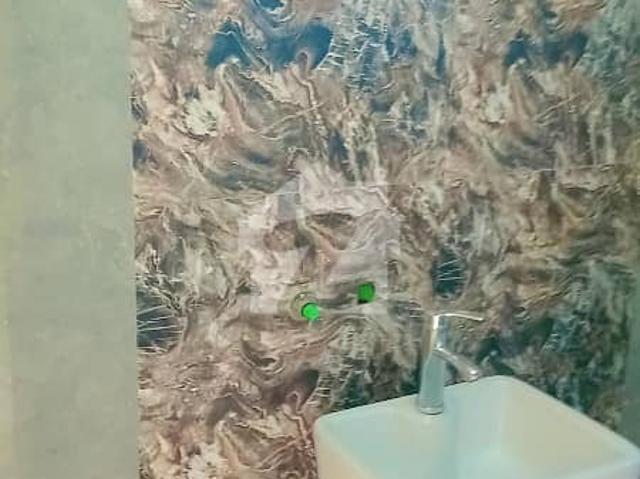 1.5 kanal house in main gulberg, cantt, garden town, model town
