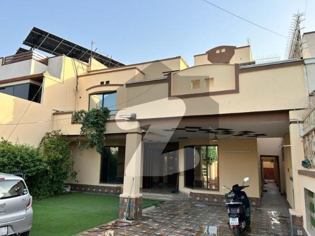 1.5 Kanal House For Rent Johar Town D2 Block Double Unit Prime Location Secure Gated Society Johar Town Phase 1
