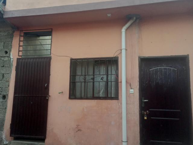 1.5 Marla House for Sale