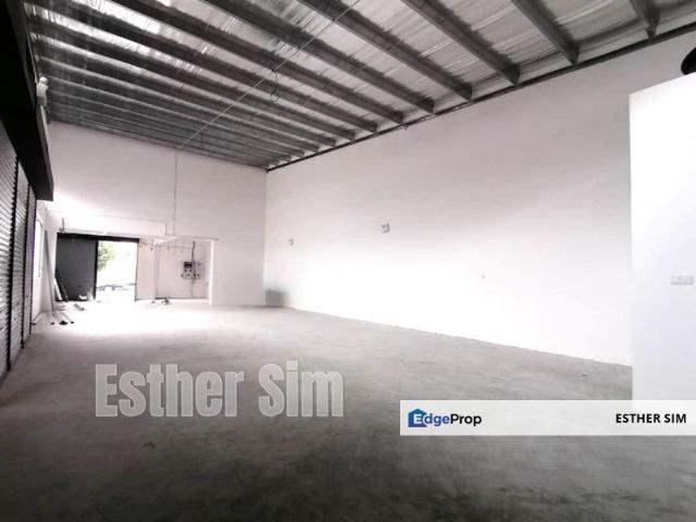 1.5 Storeu Semi D Factory at Valdor, near Batu Kawan, Simpang Ampat Industry