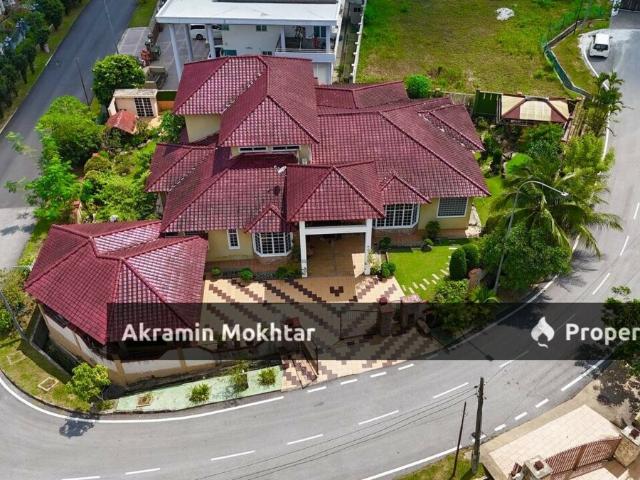 1.5 Storey Bungalow @ Jalan Pekaka Seksyen 8 Kota Damansara