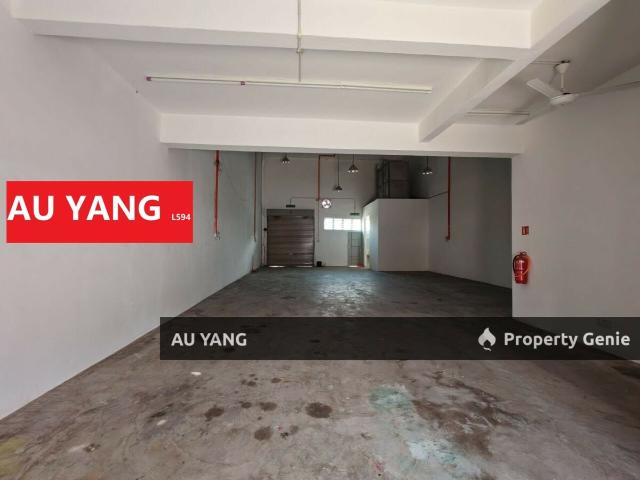 1.5 Storey Light Industrial Factory For Rent Batu Kawan Bandar Cassia 轻工业厂房出租