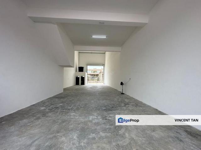 1.5 Storey Link Factory New unit !