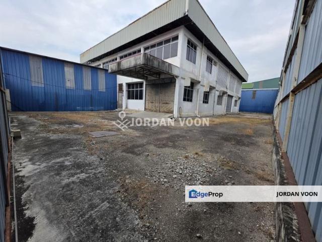 1.5 Storey Semi D Industry Taman industri Seruling Near Bt Kwn, Valdor