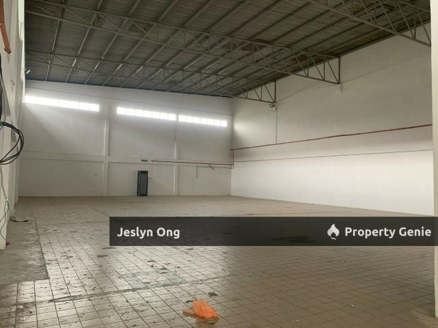1.5 storey Semi Detached Factory at Desa Cemerlang for Sale