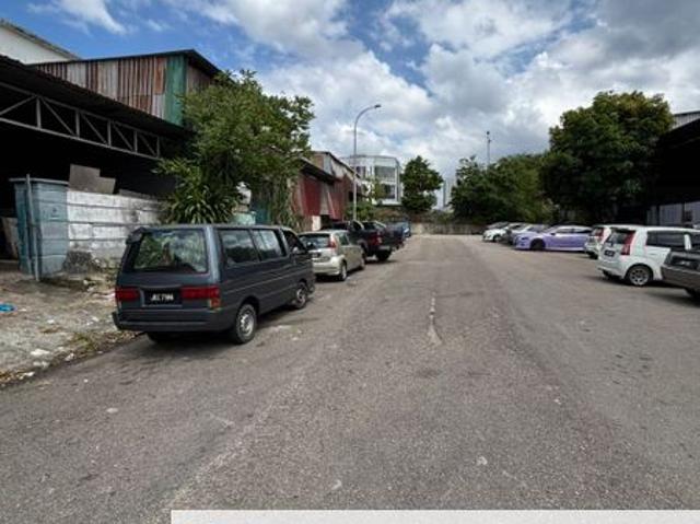 1.5 Storey Terrace Factory for Rent Light Industrial