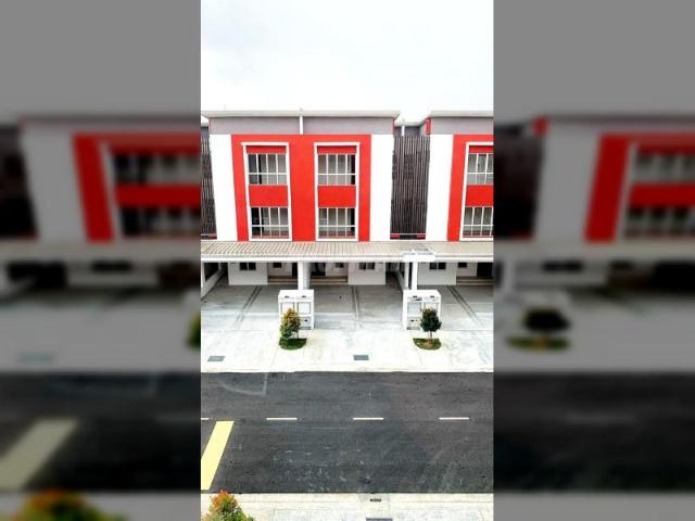 1.5 Townhouse Meranti Residensi Pulau Meranti, Puchong