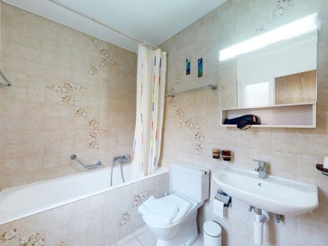 1.5 Zimmer, 27 m², EG