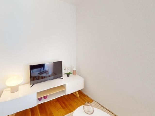 1.5 Zimmer, 30 m², 2. Stock