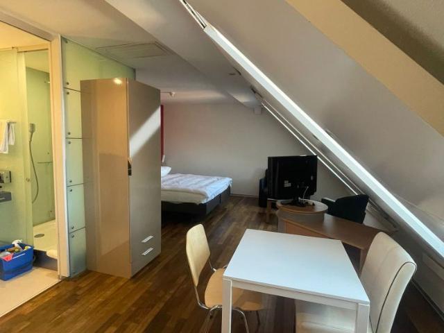 1.5 Zimmer, 30 m², 5. Stock