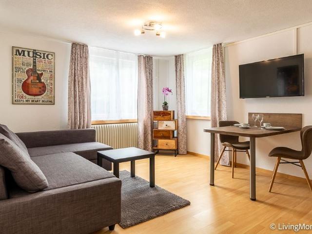 1.5 Zimmer, 32 m², 1. Stock