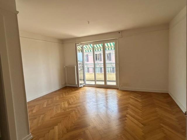 1.5 Zimmer, 45 m², 5. Stock