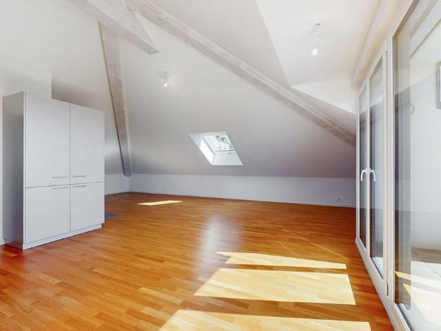 1.5 Zimmer, 65 m², 4. Stock