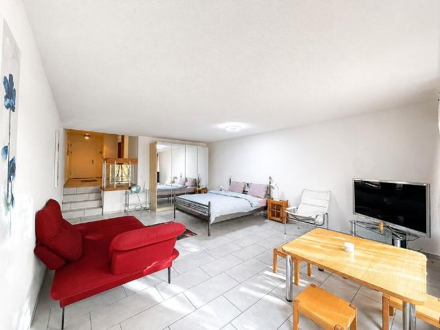 1.5 Zimmer, 65 m², EG