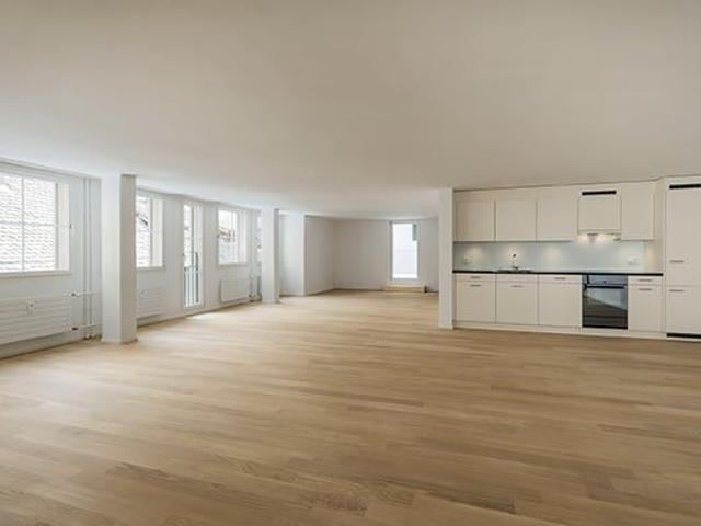 1.5 Zimmer, 86 m², 2. Stock