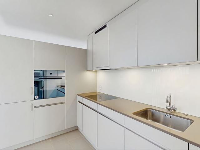 1.5 Zimmer, 81 m², 5. Stock