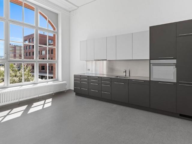 1.5 Zimmer, 82 m², 1. Stock