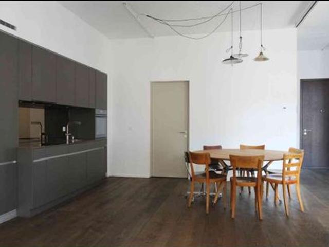1.5 Zimmer, 96 m², 2. Stock