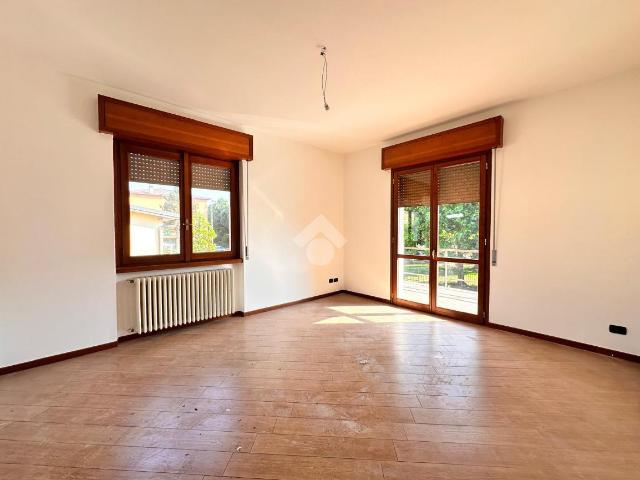 1.650 / mese, 200 Mq Tecnocasa.it 61225627