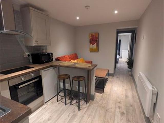 1,650 / month | 7 Shanowen Avenue, Whitehall, Dublin 9, D09 W0Y2 MyHome. Ie Users 5006 MyHome. Ie Lettings