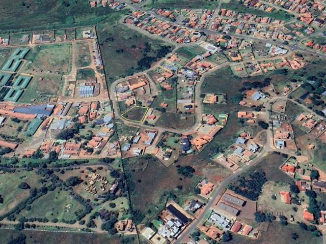 1 666 m² Land available in Zakariyya Park