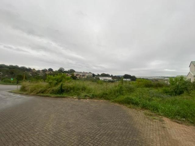 1 674 m² Land available in White River Central