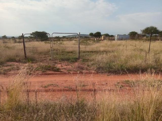 1 600 m² Land available in Mankweng