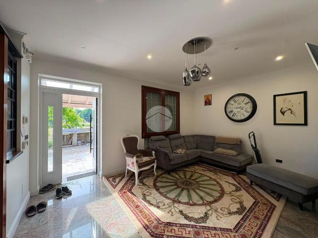 1.600 / mese, 200 Mq Tecnocasa.it 61231622