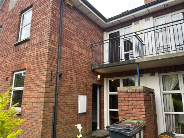 1,600 / month | 25 Windmill Court, Dundalk, Co. Louth DNG Duffy 5009 MyHome. Ie Lettings