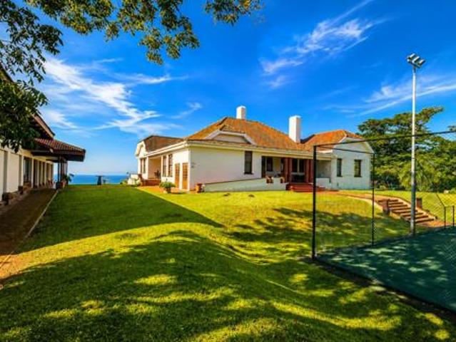1 619 m² Land available in Port Edward