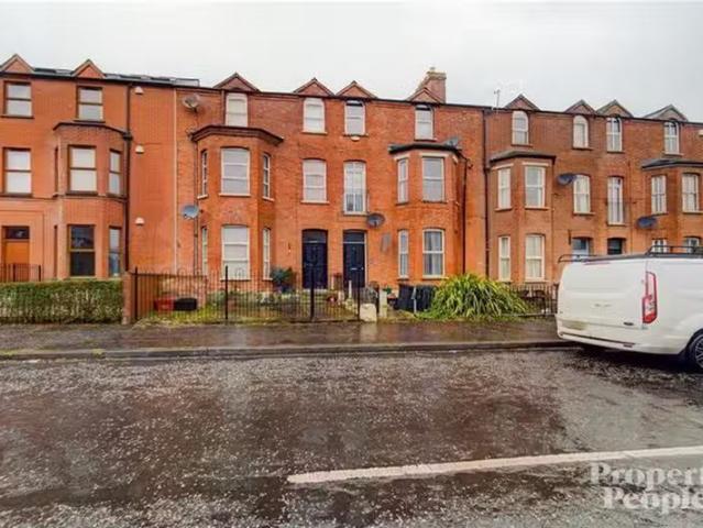 1, 6, Brookhill Avenue