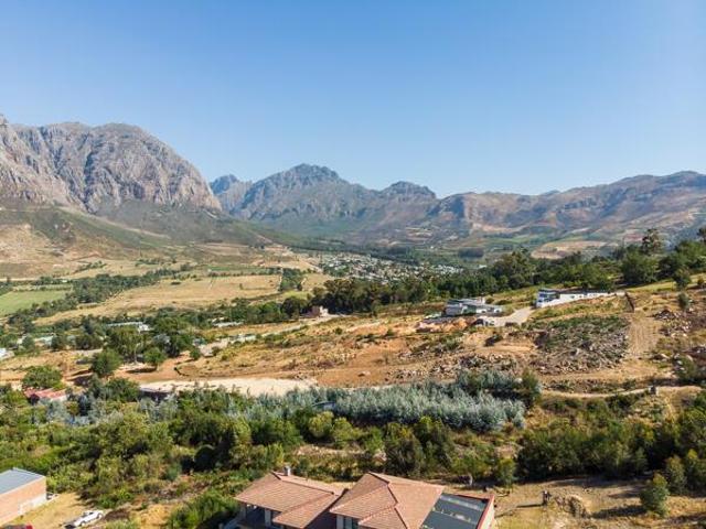 1 750 m² Land available in Johannesdal