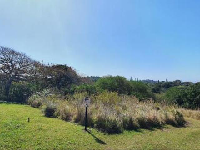 1 757 m² Land available in Port Edward