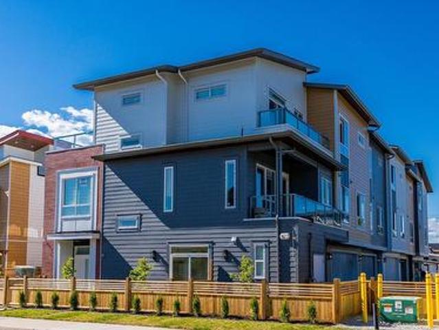 1 760 Raymer Avenue, Kelowna, BC, V1Y 4Z8 house for sale | Listing ID 10392 | Royal LePage