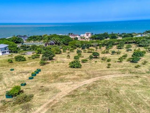 1 765 m² Land available in Zinkwazi Beach