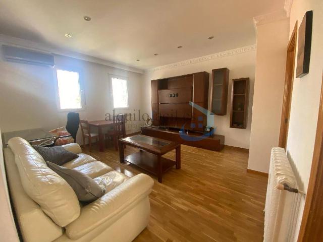 | 1.700 €, 68 m²