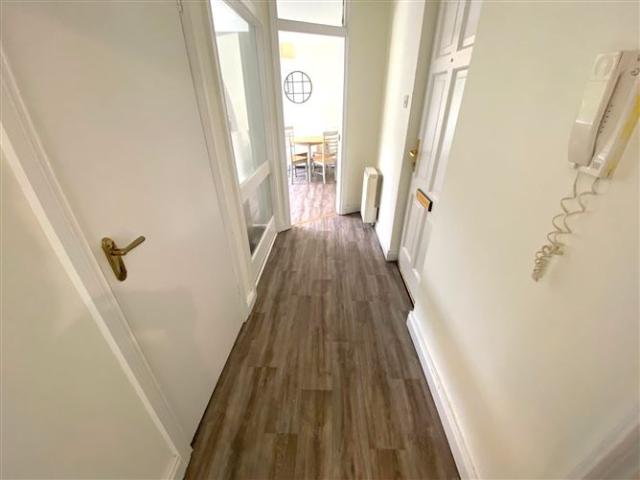 1,700 / month | Bellevue Apartments, Cookstown, Tallaght, Dublin 24 Ray Cooke Auctioneers 5009 MyHome. Ie Lettings